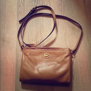 Michael Kors Crossbody